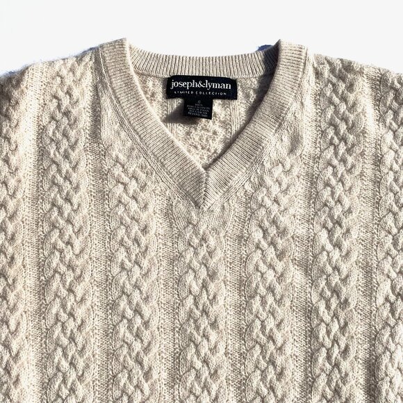 Women’s Joseph & Lyman 100% Cashmere V-Neck Cable Knit Sweater, Beige, Small - Picture 1 of 6